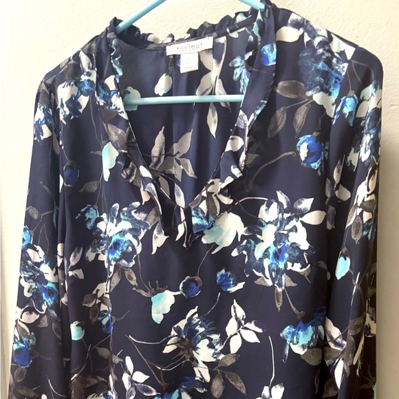 White House Black Market Tops - White House Black Market Floral Long Sleeve Blouse, Size 14, Excellent Condition